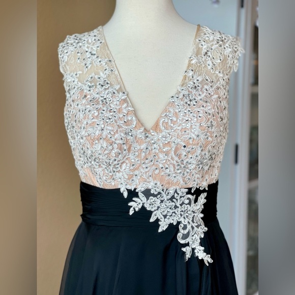 MAC DUGGAL Chiffon Embellished Formal Dress Sz 6 Evening Gown Prom Homecoming - Picture 5 of 16